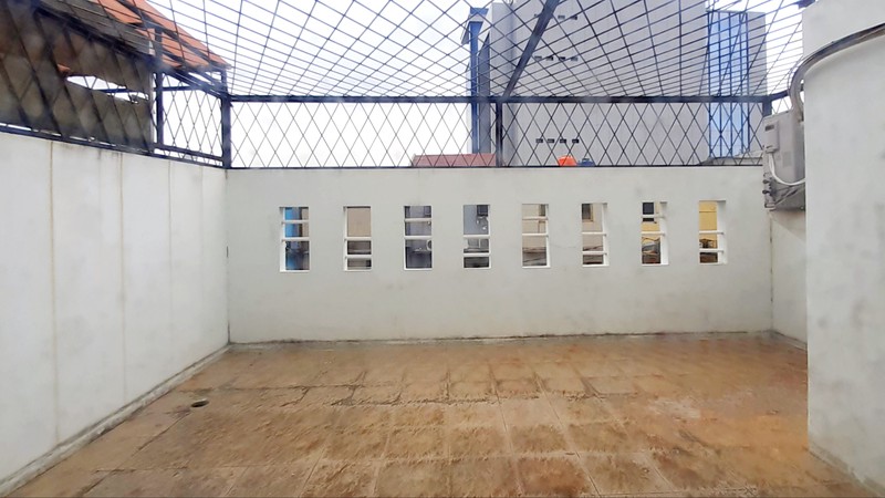 Ruko di Bintaro  Jakarta Selatan, Luas 135m harga 75jt/Thn, Murah, Jarang Ada!