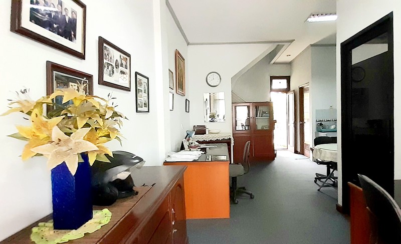 Ruko di Bintaro  Jakarta Selatan, Luas 135m harga 75jt/Thn, Murah, Jarang Ada!