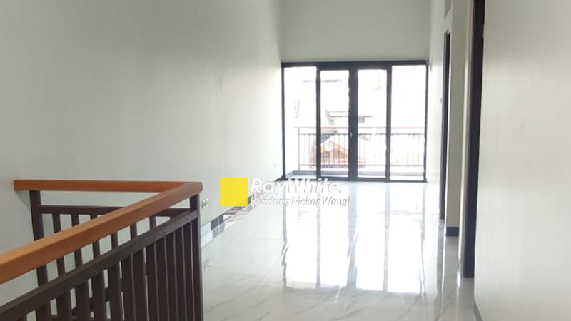 Rumah Baru di Taman Kopo Indah 1