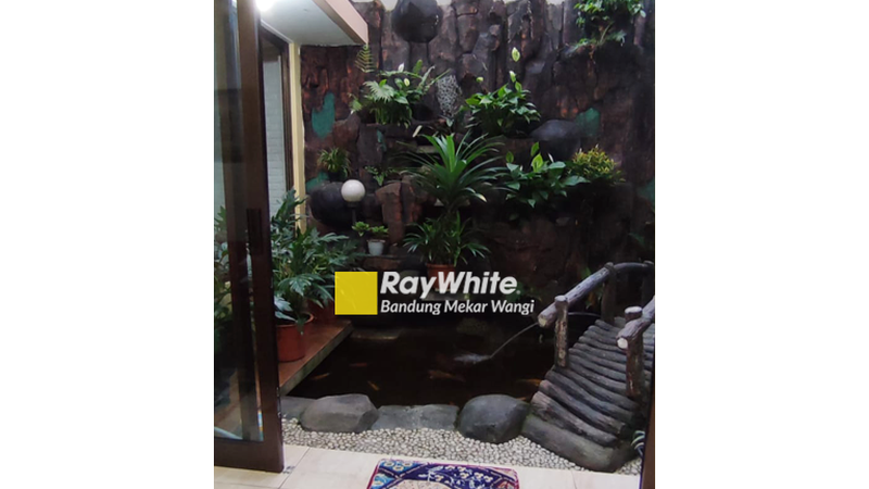 Rumah Cantik Siap Huni Batununggal 