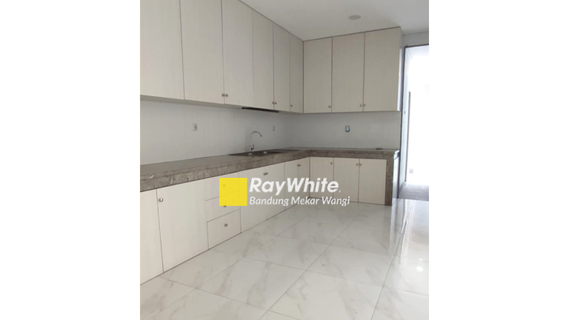 Rumah Modern Sukamulya Indah Semi Furnished