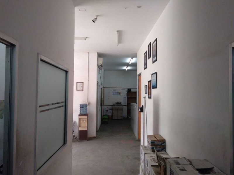 Gudang Disewa ada 2 unit Jababeka Jl Industri Selatan, Luas 1380m2 & 2688m2 