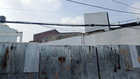 Dijual Tanah Komersial Jalan Raya Dharmahusada 0 Jalan Raya; Lokasi strategis