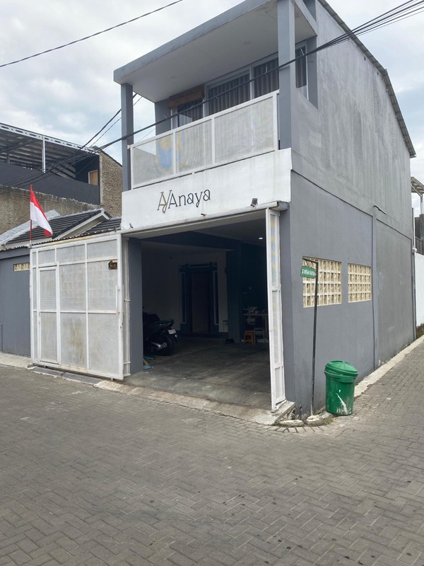 Rumah Tinggal Minimalis di Pinus Regency Bandung