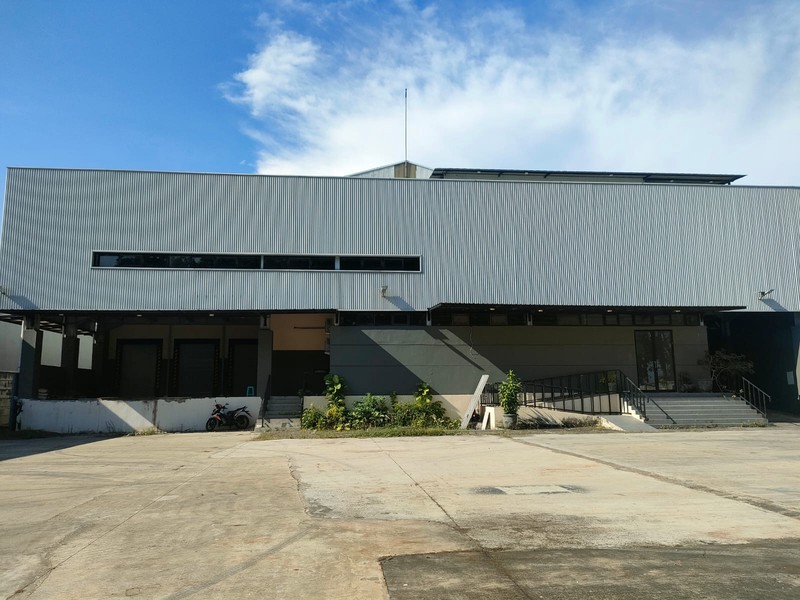 Disewakan 3885 m2 Gudang Lingkar Timur Sidoarjo Jatim - Zona Industri - Ada Tempat Limbah B3 - Loading Dock 3 Pintu - Akses Truk Kontainer - Parkiran Luas - Kantor 3 Lantai - Lokasi Bagus