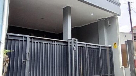 Rumah tahun 2022 3 lantai siap huni di Komplek Angkasa Pura, Kemayoran