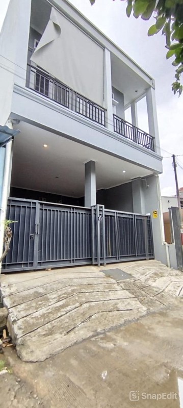 Rumah tahun 2022 3 lantai siap huni di Komplek Angkasa Pura, Kemayoran