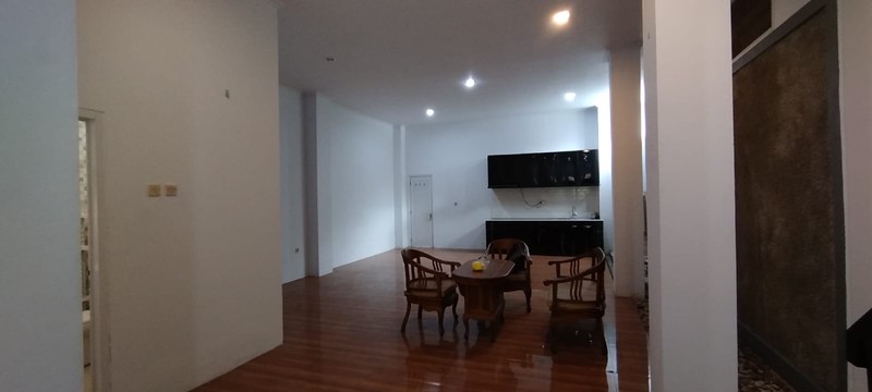 Rumah tahun 2022 3 lantai siap huni di Komplek Angkasa Pura, Kemayoran