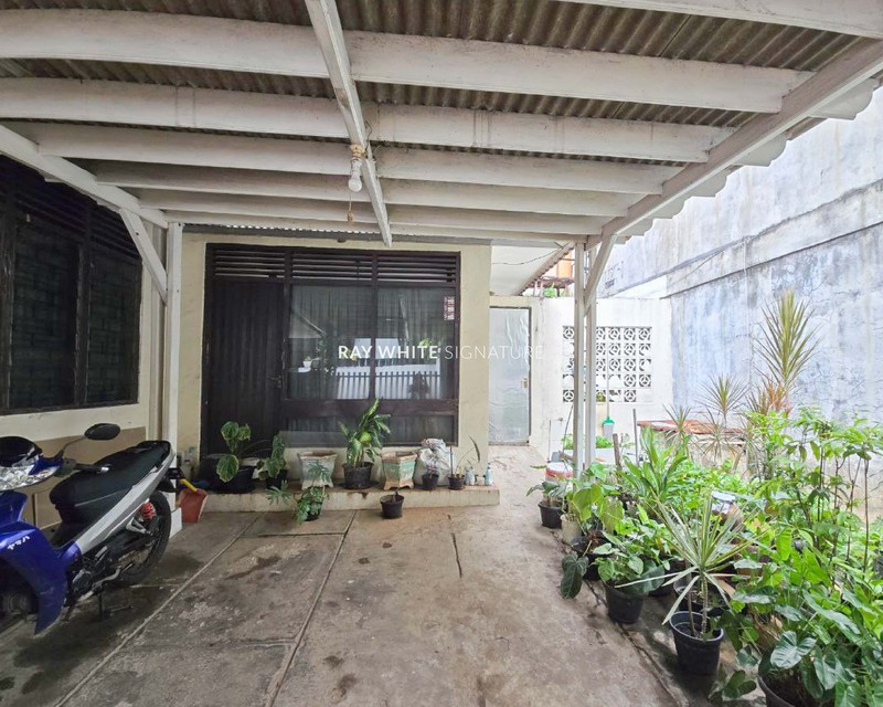 Rumah 1 Lantai Cocok Untuk Kos di Jl H Sarmili I Benhil