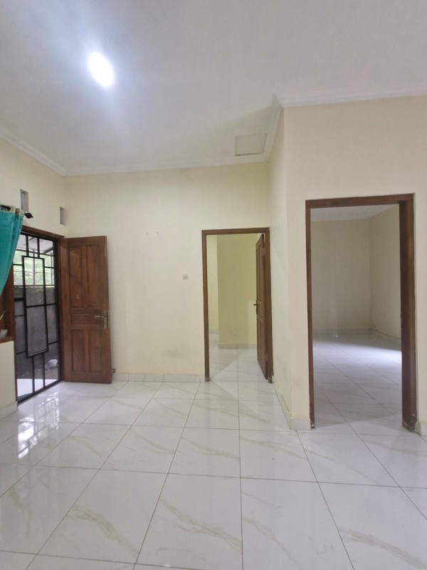 Dijual Rumah Tinggal Lokasi Strategis di Tirtomartani , Kalasan Sleman 