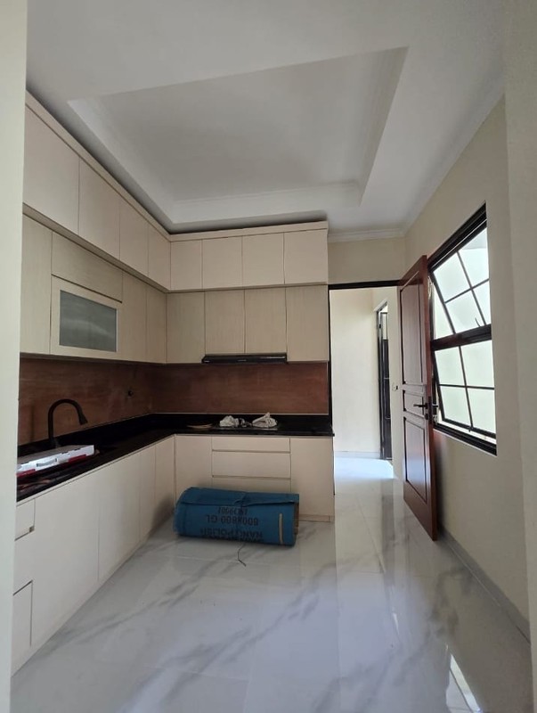 Rumah baru di Griya Loka