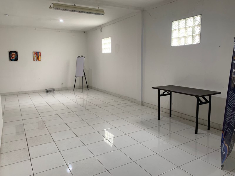 Rumah Kantor Di Daerah Kramat, Senen, Jakarta Pusat