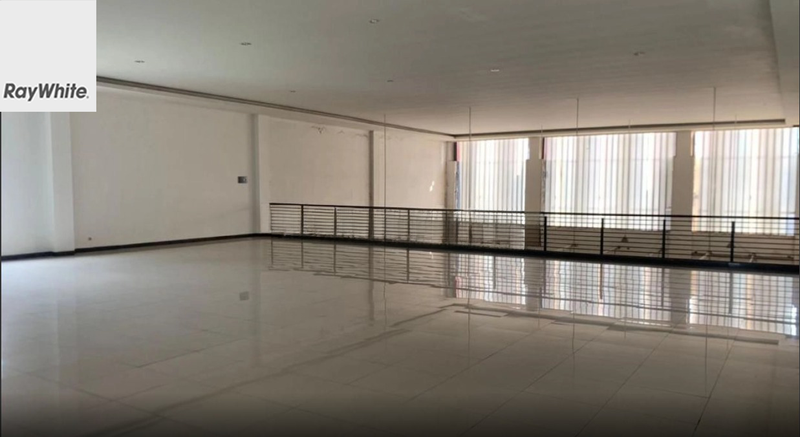 FOR SALE Minibuilding 3 Lantai Bangunan Mewah di BSD Raya Dekat ITC BSD Tangerang      #Hel