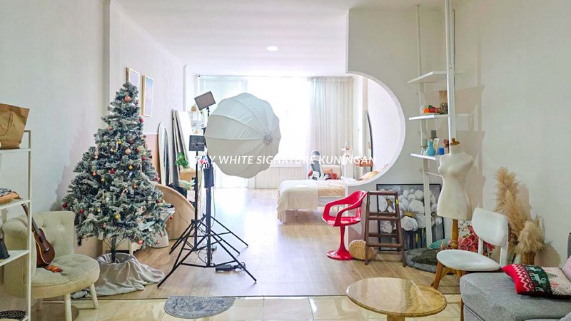 Ruko Siap Pakai di Jalan RC Veteran Bintaro Bangunan 3 Lantai