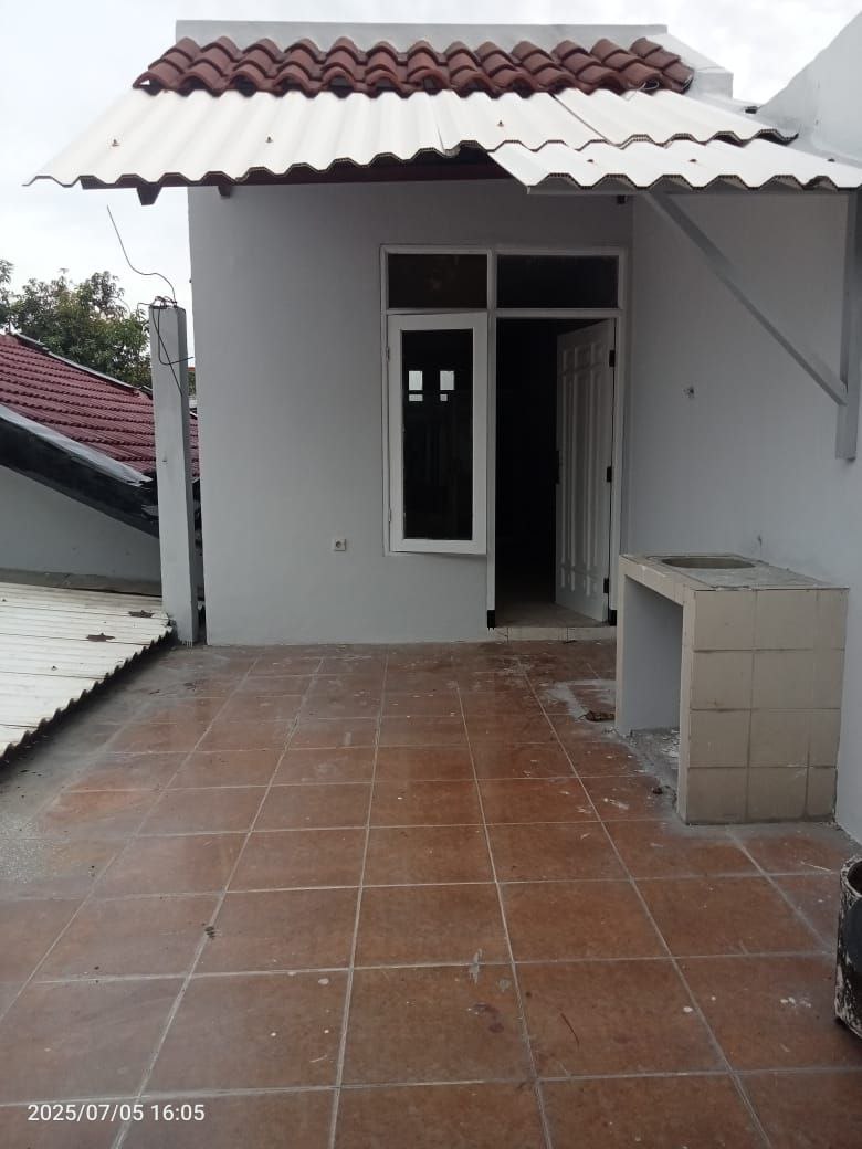 Jual Rumah Strategis di Surabaya Timur Dekat Raya Merr