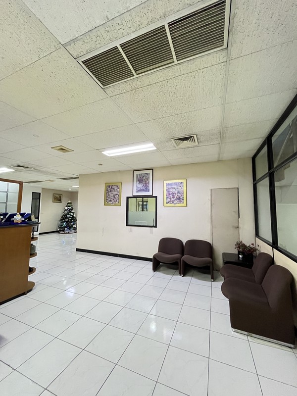 DISEWA GEDUNG STRATEGIS - JL. KRAMAT KWITANG, JAKARTA PUSAT