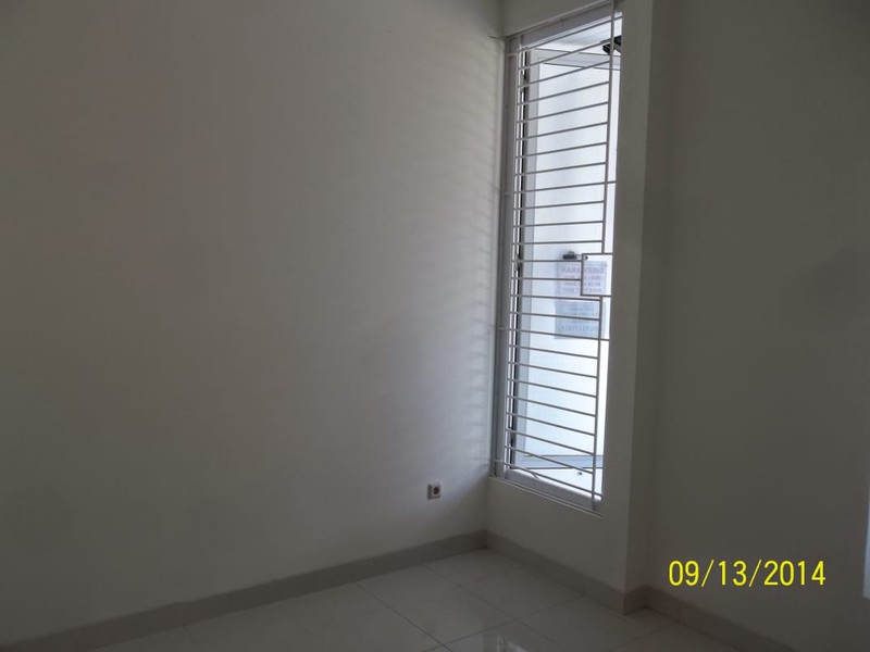 Rumah 2 lantai  siap huni, dalam cluster Flinder Park Citra Grand Cibubur 