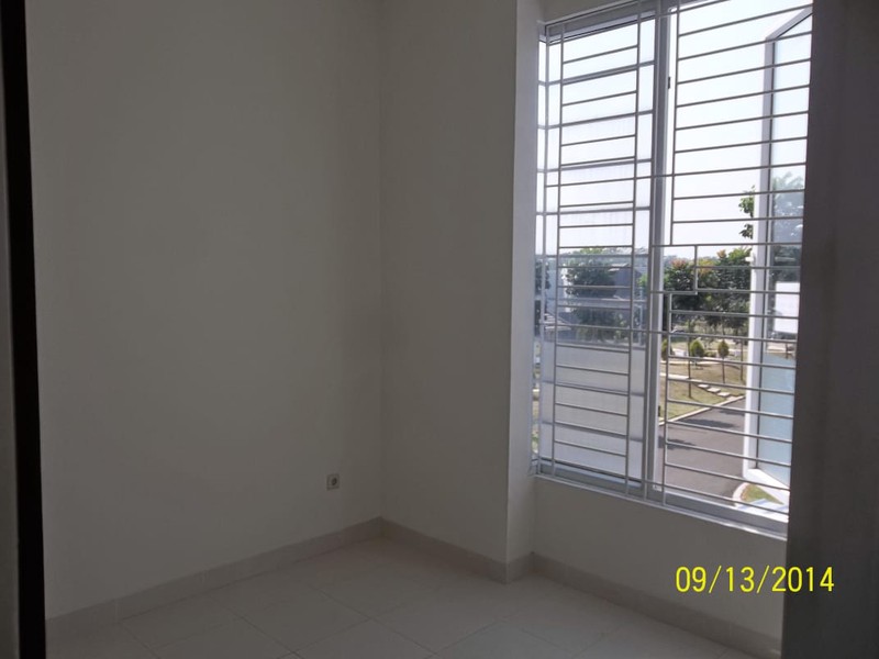 Rumah 2 lantai  siap huni, dalam cluster Flinder Park Citra Grand Cibubur 