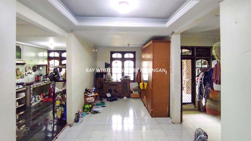 Rumah dan Kontrakan 21 Pintu di Jembatan Besi Tambora