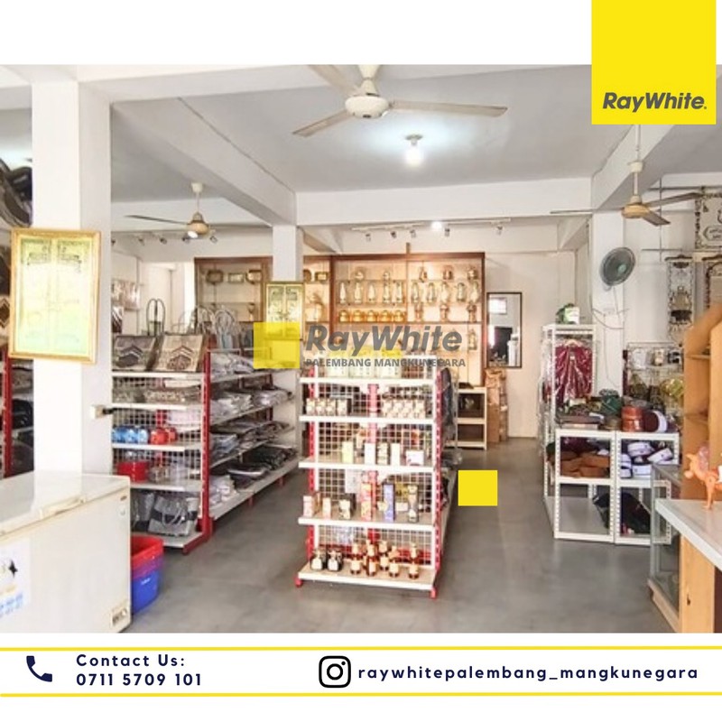 DISEWAKAN RUKO 1 LANTAI 4 PINTU DI TENGAH KOTA