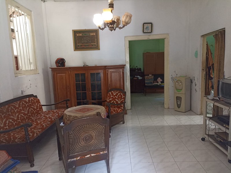 Rumah Luas & Strategis Di Pusat Kota Situbondo, Jalan Pb Sudirman, Patokan, Situbondo