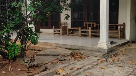  Rumah Bagus utk Usaha / Kantor di Gandaria, Kebayoran Baru, Jakarta Selatan