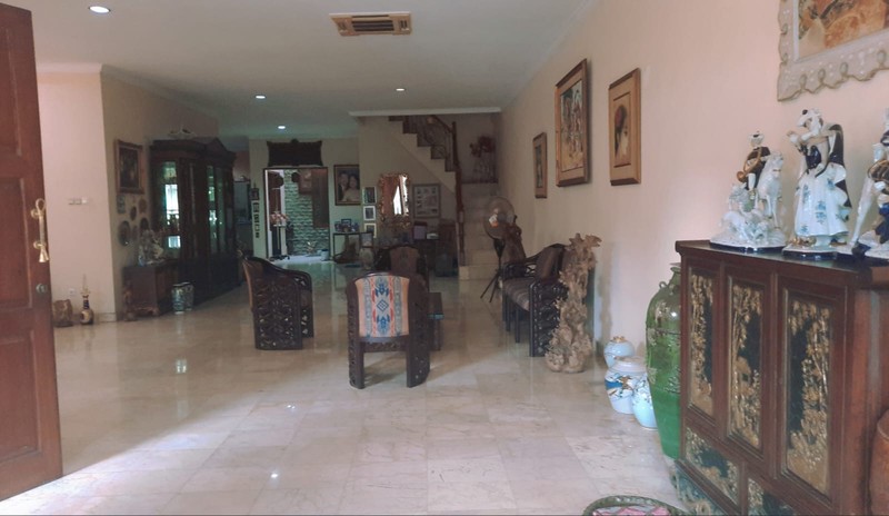 Rumah Bagus Siap Huni Asri di Jl Gedung Hijau, Pondok Indah, Jakarta Selatan