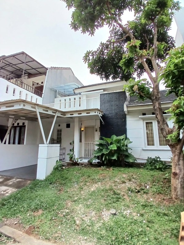 Rumah Full Furnished 1½ Lantai Siap Huni dengan Hunian Nyaman dan Asri @Ciputat