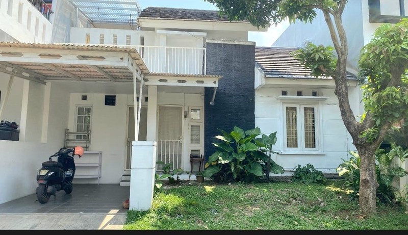 Rumah Full Furnished 1½ Lantai Siap Huni dengan Hunian Nyaman dan Asri @Ciputat