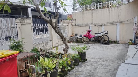 Rumah Dijual di Cilandak Barat