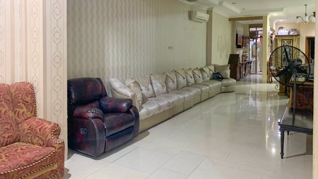 Rumah mewah di Menteng, dekat Kuningan, SCBD Sudirman, Thamrin