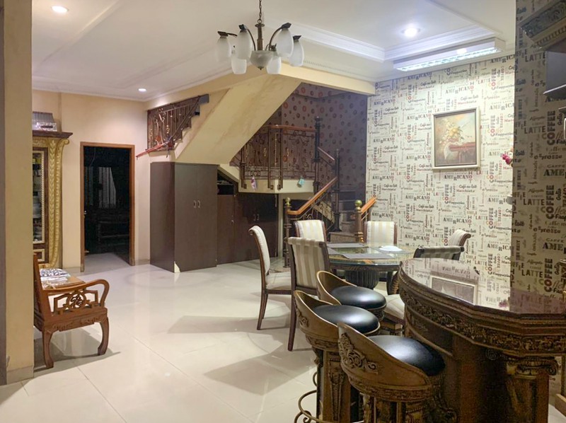 Rumah mewah di Menteng, dekat Kuningan, SCBD Sudirman, Thamrin