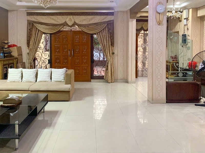 Rumah mewah di Menteng, dekat Kuningan, SCBD Sudirman, Thamrin