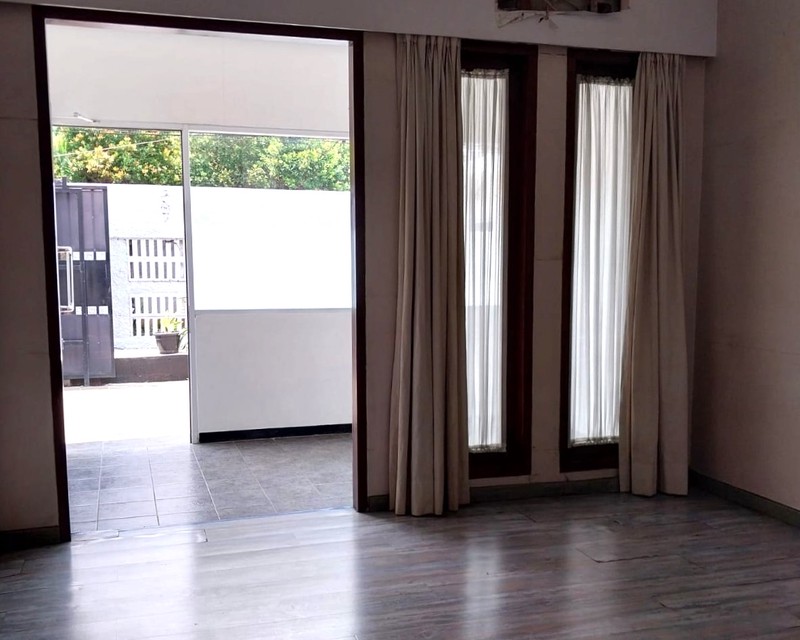 Rumah di Cipete Selatan Cocok Untuk Kantor