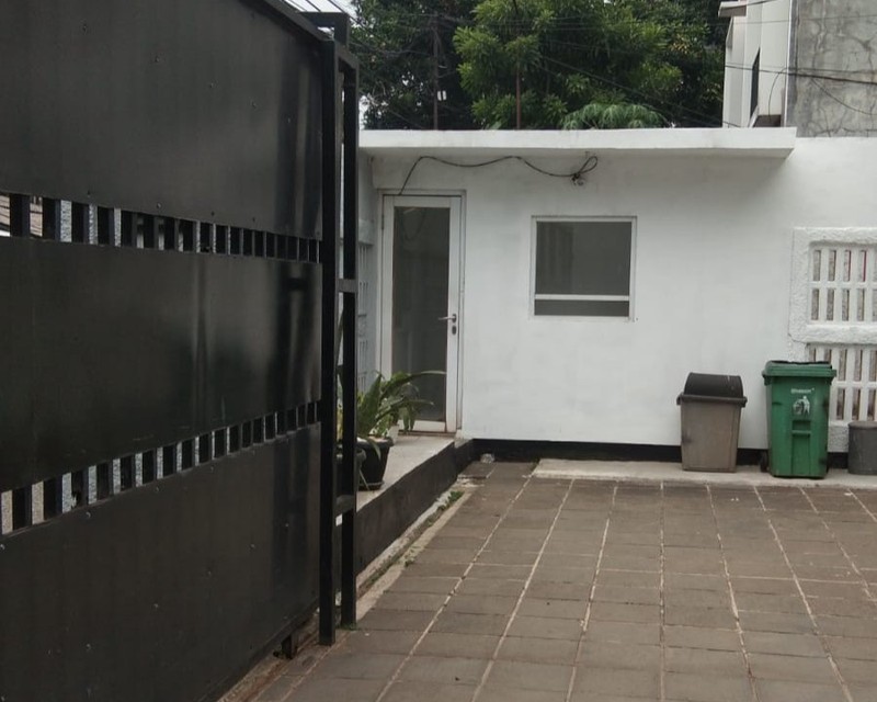 Rumah di Cipete Selatan Cocok Untuk Kantor