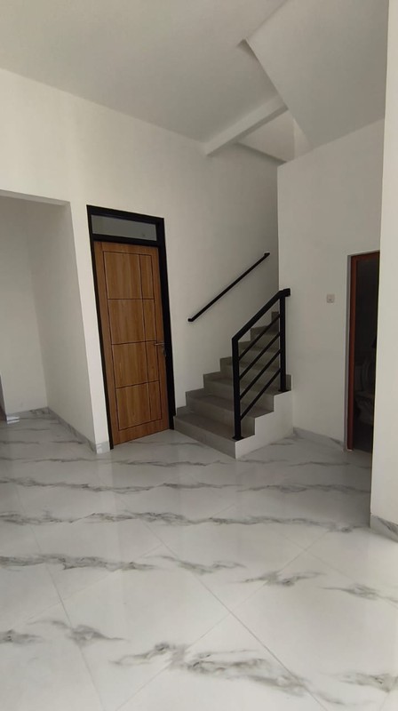 Rumah Dijual di Tenggilis Mejoyo Selatan Surabaya Cocok Hunian Keluarga
