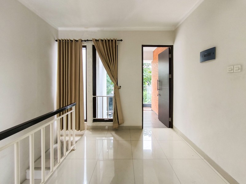 Rumah Bagus Di Discovery Serenity Bintaro Jaya Sektor 9