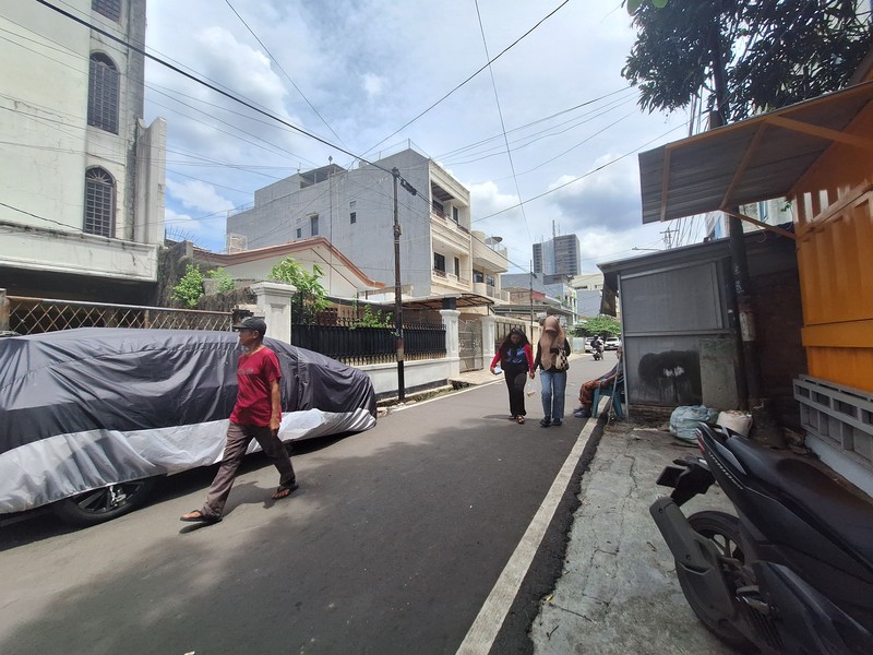 Jual Cepat dibawah njop Gedung area Gambir Jalan Pembangunan 1 Petojo Utara Jakarta Pusat