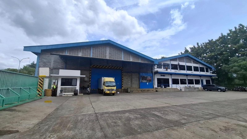 Pergudangan di dalam kawasan Industri Subang