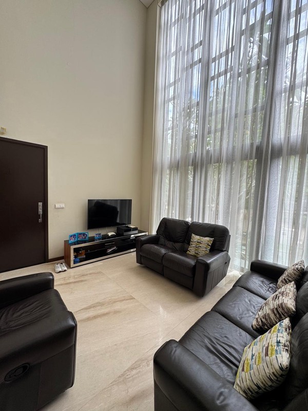 Dibawah pasaran. Rumah mewah Navapark cluster Lancewood, BSD City