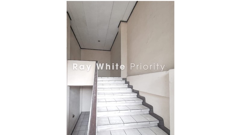 Rumah klasik di Karet Kuningan Setiabudi dekat Tebet Menteng SCBD