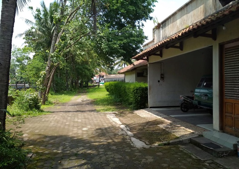 TANAH 11.800 METER BONUS BANGUNAN KLASIK, KUTOARJO, PURWOREJO