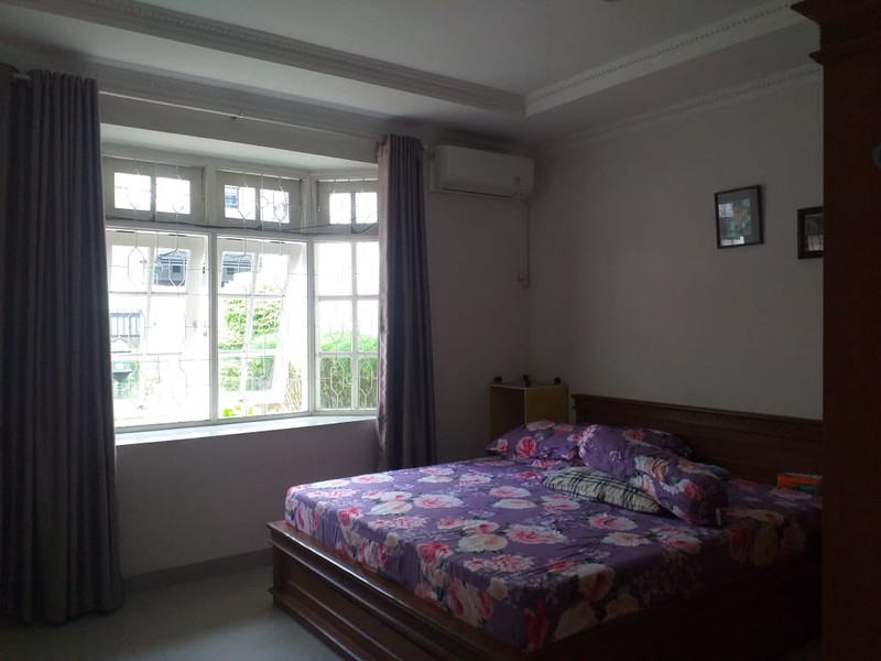 Rumah Nyaman & Lokasi Strategis di Menteng Dalam, Jakarta Selatan