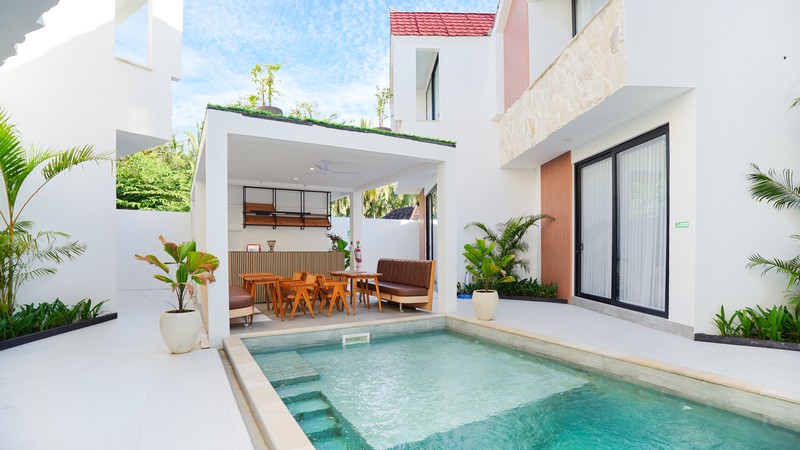 For Sale Leasehold and Freehold  - Brand new  luxury  modern boutique villas  in famous island Nusa Penida 