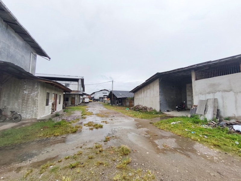 Gudang Jl. Lingkungan, Tegal Alur, Jakarta Barat