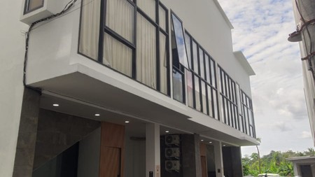 Kost Eksklusif 2 Lantai Full Furnished, Dekat SKE - TUGU Jogja
