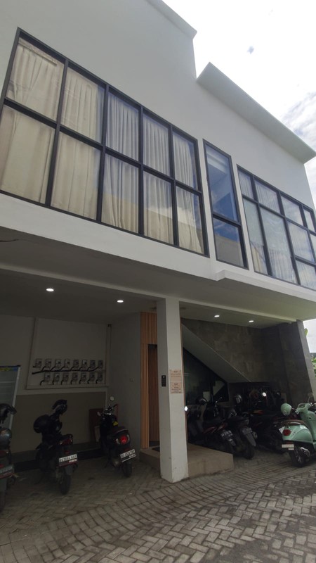 Kost Eksklusif 2 Lantai Full Furnished, Dekat SKE - TUGU Jogja