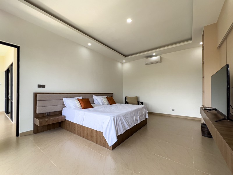 Leasehold - Modern 3 Bedroom Villa for Sale in Prime Seminyak - Bali