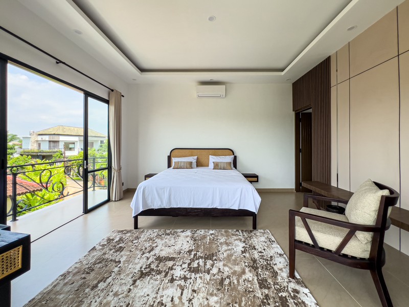 Leasehold - Modern 3 Bedroom Villa for Sale in Prime Seminyak - Bali