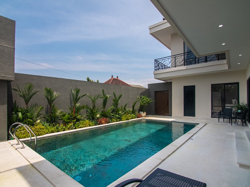 Leasehold - Modern 3 Bedroom Villa for Sale in Prime Seminyak - Bali